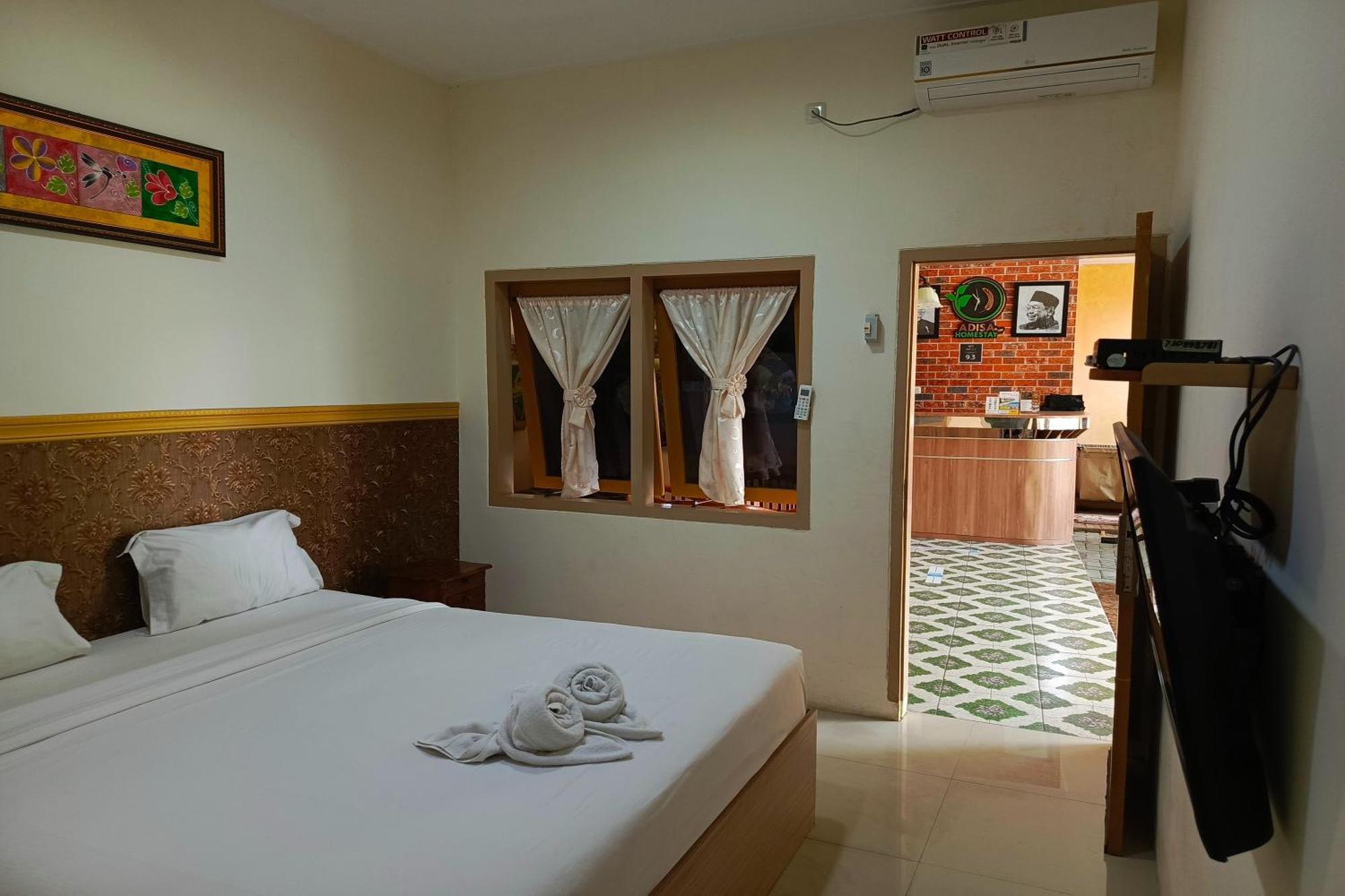 Adisa Homestay Маланг Екстериор снимка