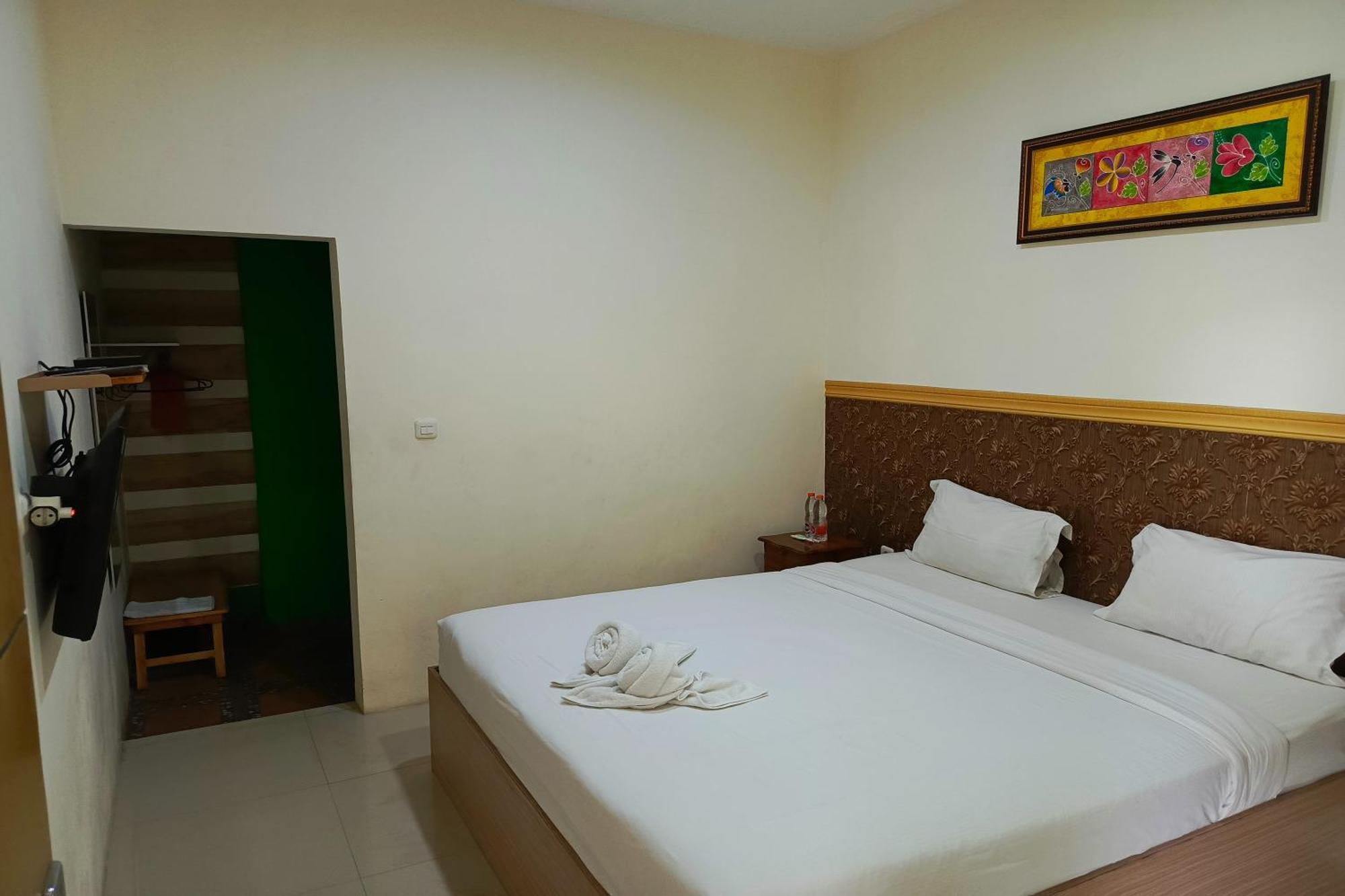 Adisa Homestay Маланг Екстериор снимка