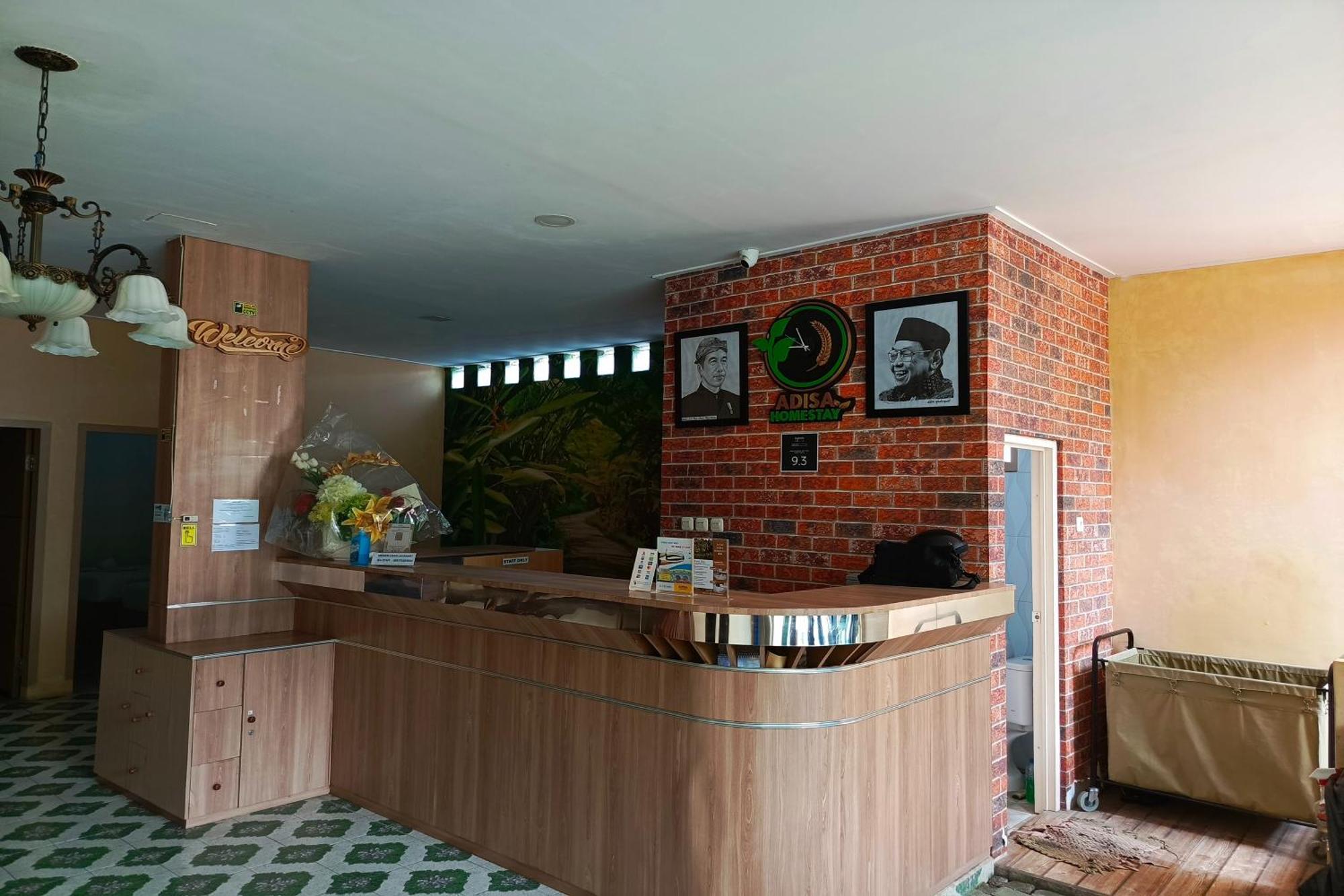 Adisa Homestay Маланг Екстериор снимка
